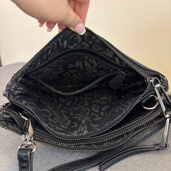 NWOT Jessica Simpson Black Camille Crossbody Bag - Picture 11 of 12